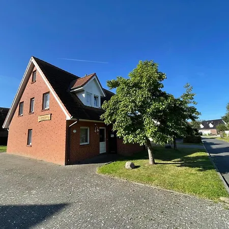 Luv & Lee, Wiek Apartamento Wiek auf Rügen